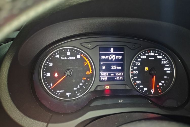 Audi A3 2017 immagine di auto #12