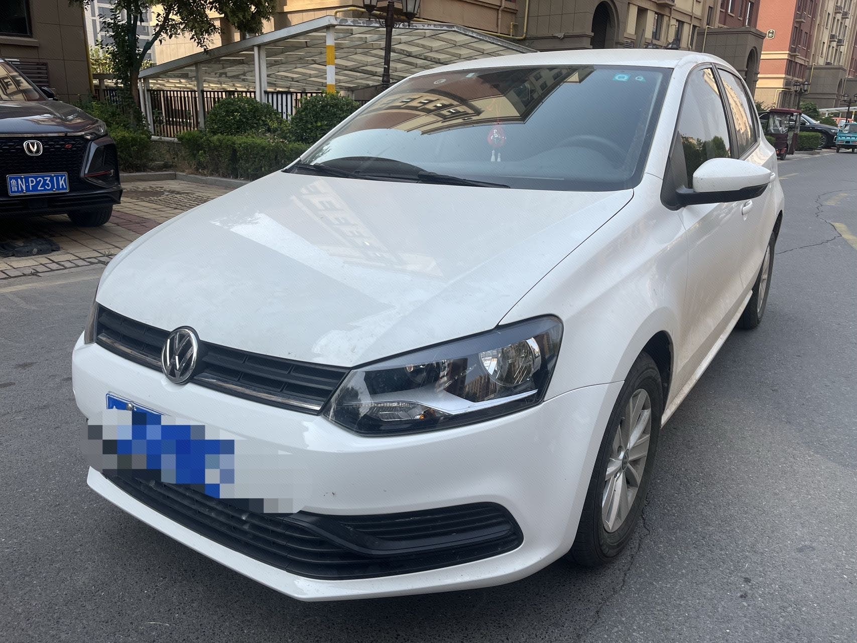 Volkswagen Polo 2018 Volkswagen Polo 2018 صورة سيارة