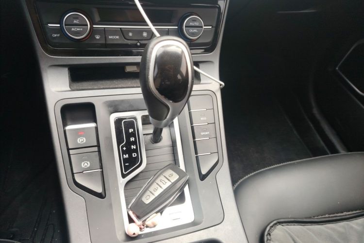GEELY Emgrand GL 2021 صورة سيارة #14