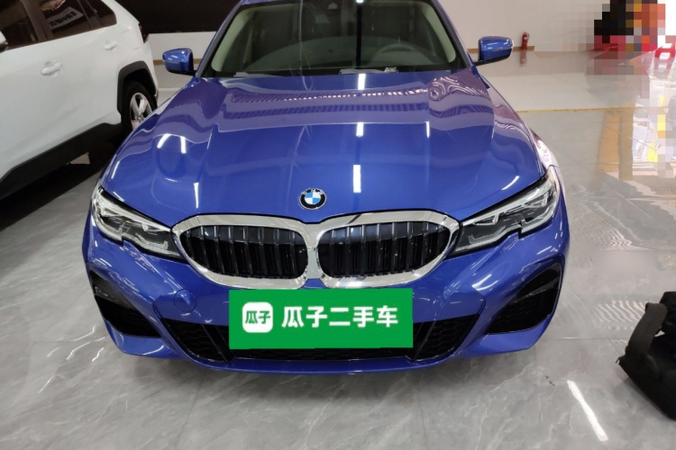 BMW 3 Series 2019 изображение автомобиля #3