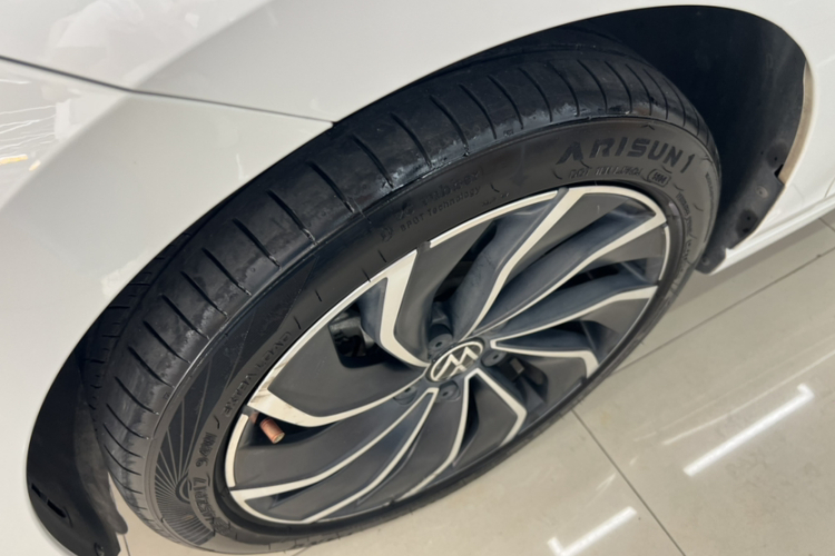 Volkswagen Golf 2021 immagine di auto #7