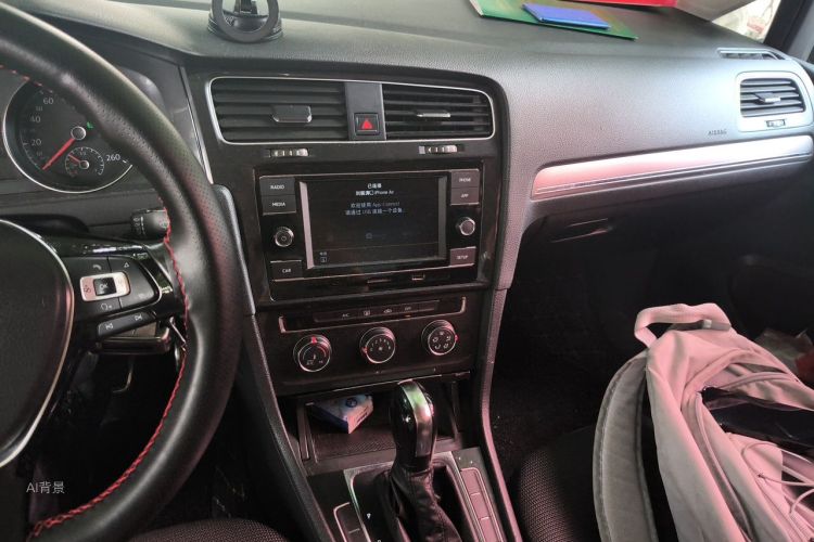 Volkswagen Golf 2018 #15 Volkswagen Golf 2018 car image #15