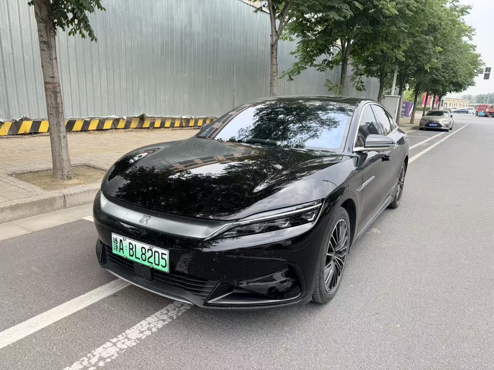 BYD Han 2024 car image 
