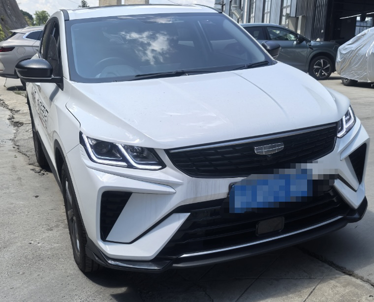 GEELY Coolray 2025 #2 GEELY Coolray 2025 imagen de coche #2