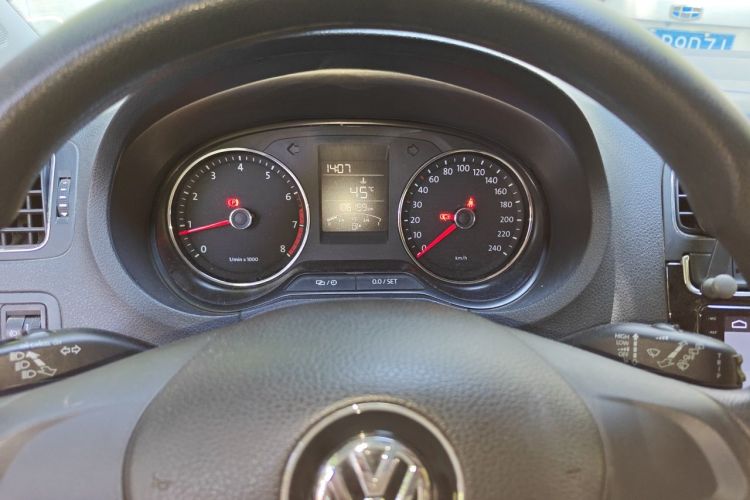 Volkswagen Polo 2014 #16 Volkswagen Polo 2014 car image #16