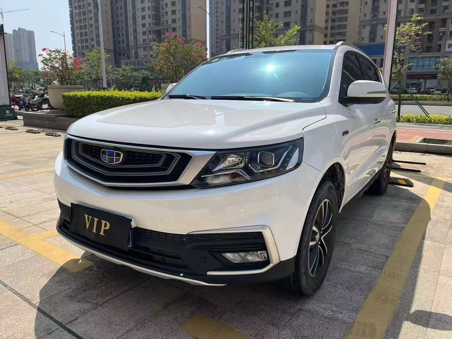GEELY Vision X6 2018 car image 