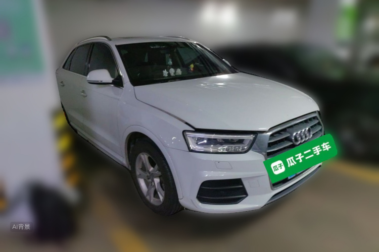 Audi Q3 2018 car image #4