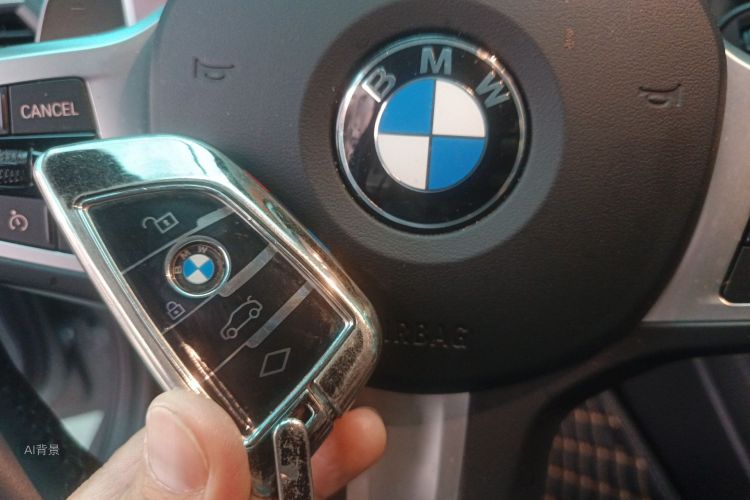 BMW 3 Series 2024 изображение автомобиля #10