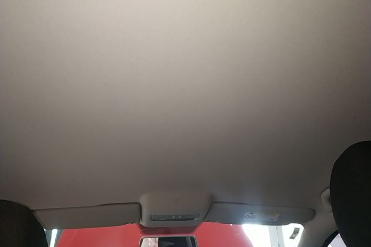 Volkswagen Polo 2018 car image #18