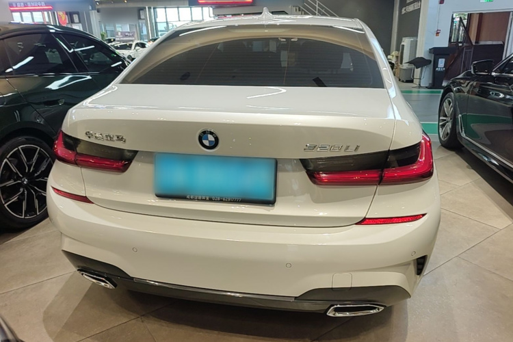 BMW 3 Series 2021 #4 BMW 3 Series 2021 immagine di auto #4