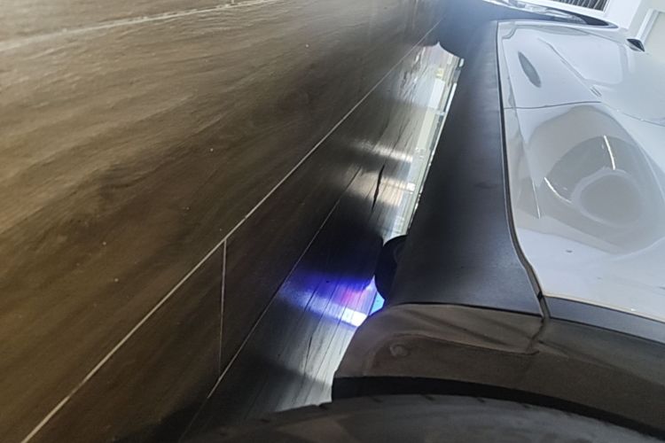 Tesla Model Y 2023 car image #27