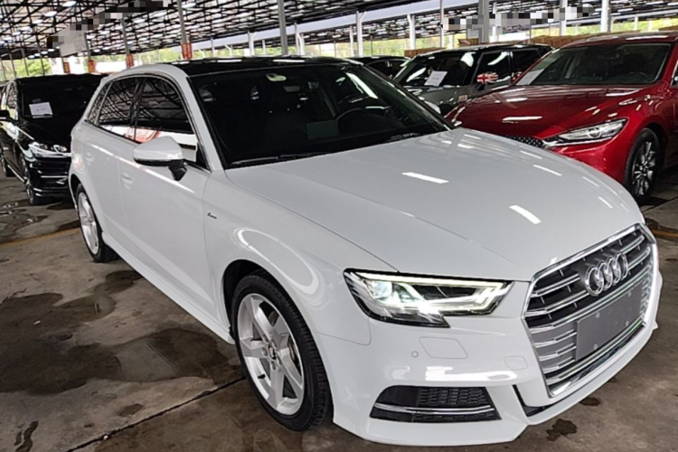 Audi A3 2020 car image #4
