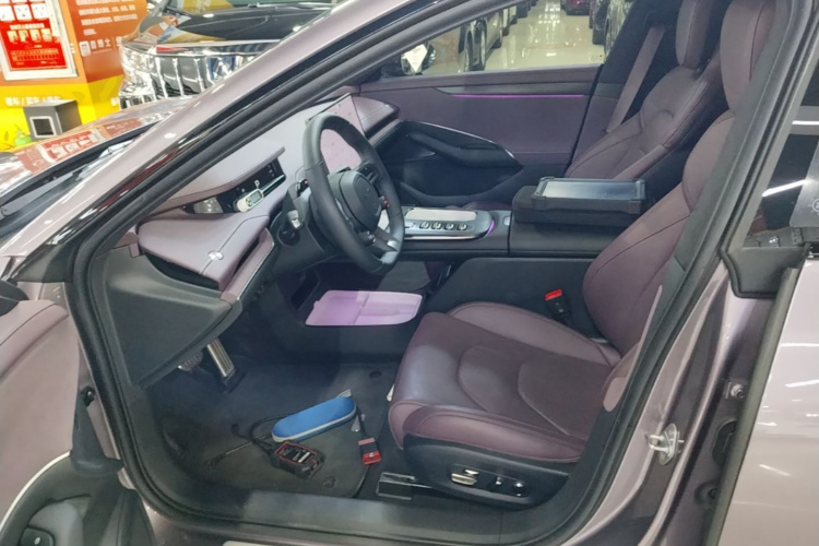 MI SU7 2024 car image #19