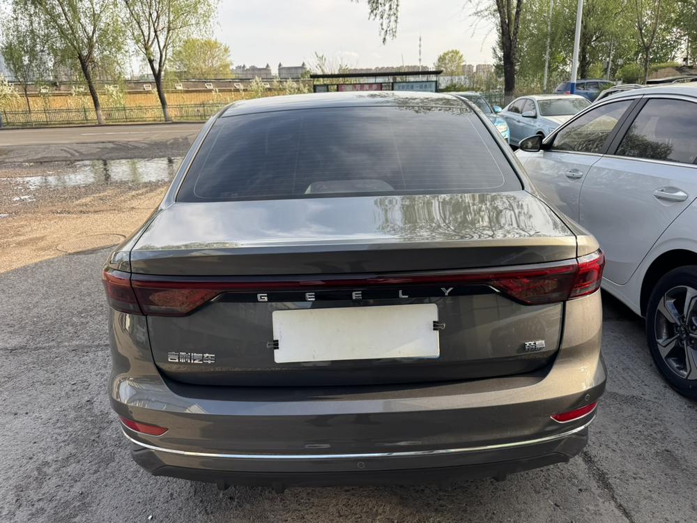 GEELY Emgrand 2025 car image #5