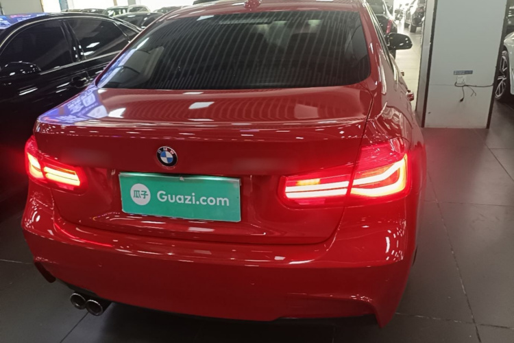BMW 3 Series 2018 #6 BMW 3 Series 2018 car image #6