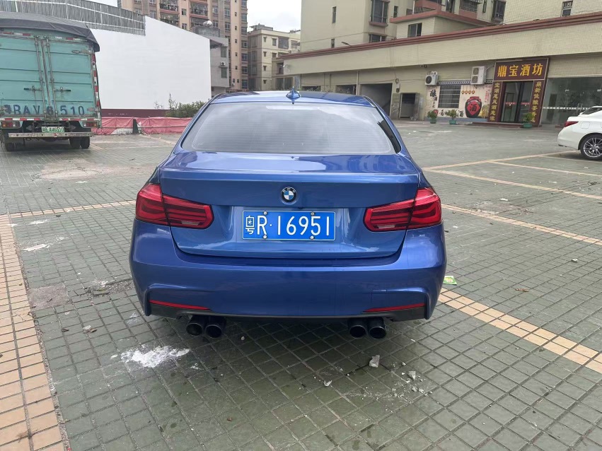 BMW 3 Series 2017 #8 BMW 3 Series 2017 car image #8