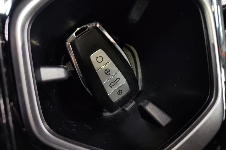 GEELY Boyue L 2023 #9 GEELY Boyue L 2023 car image #9