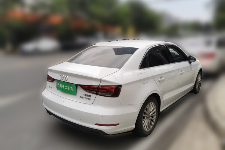Audi A3 2017 car image #5