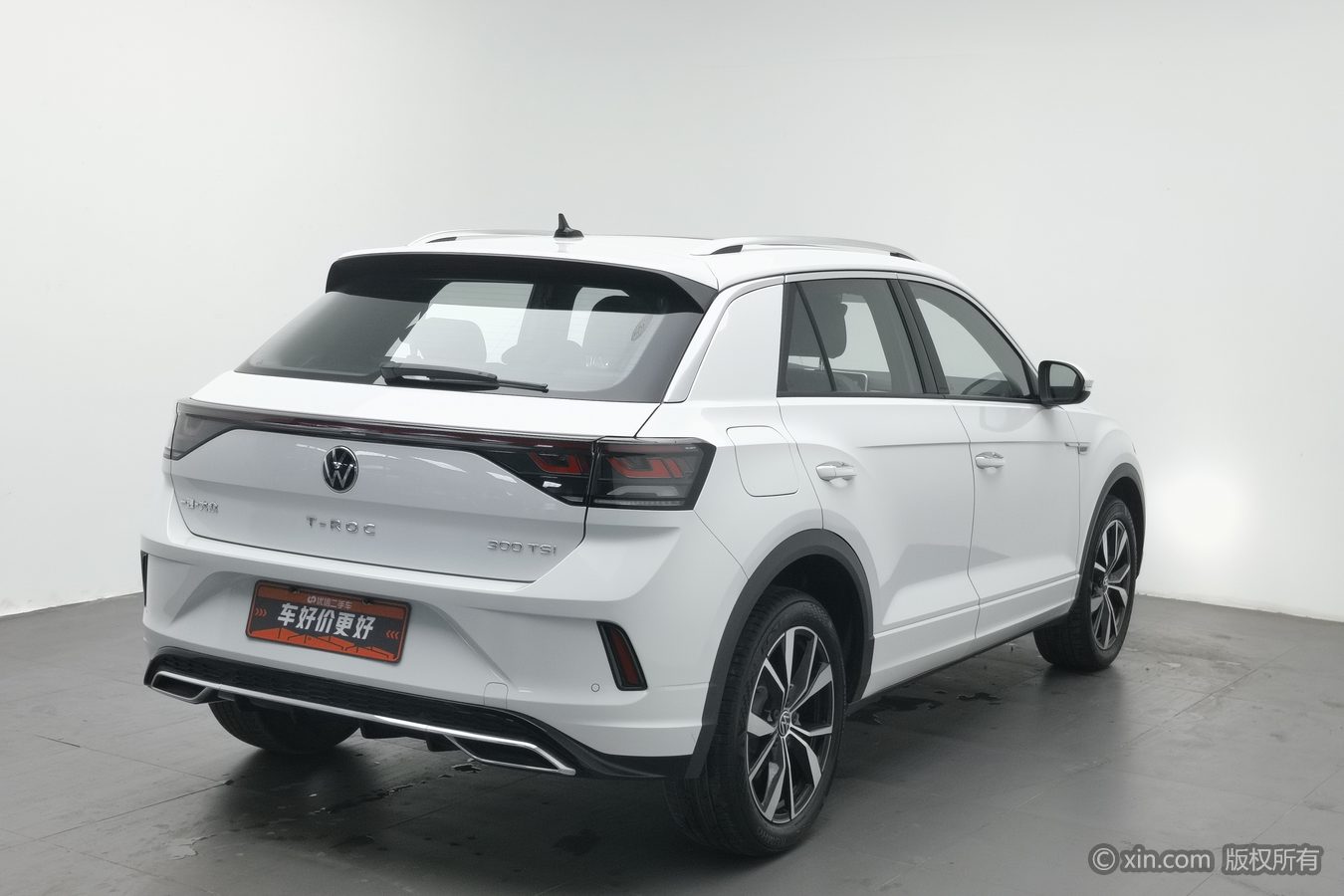 Volkswagen T-Roc 2025 car image #3