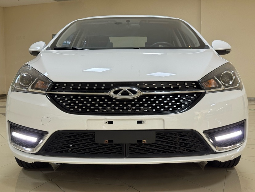 Chery Arrizo 5 2023 car image #2