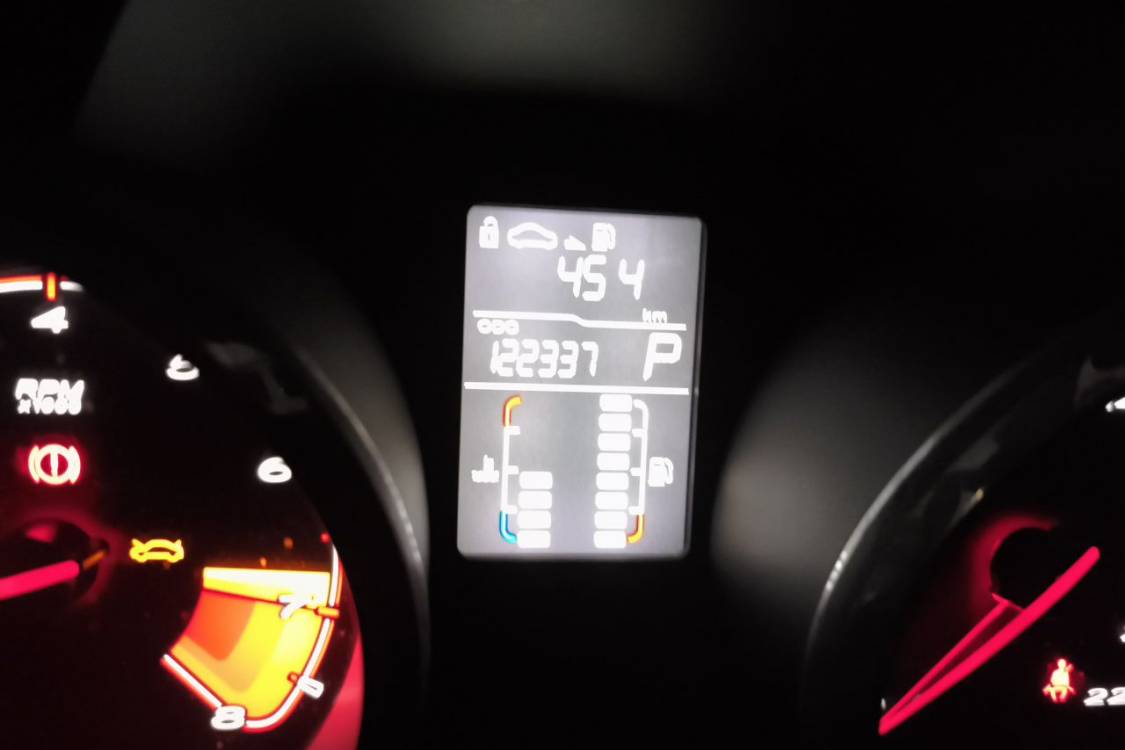 MG 5 2014 car image #25