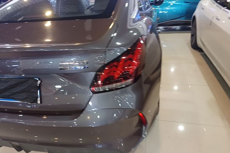 MG 5 2022 car image #8