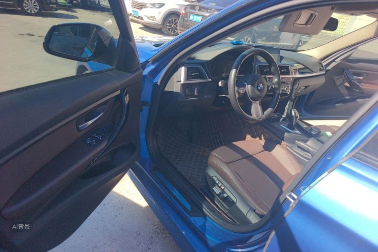 BMW 3 Series 2019 #18 BMW 3 Series 2019 immagine di auto #18