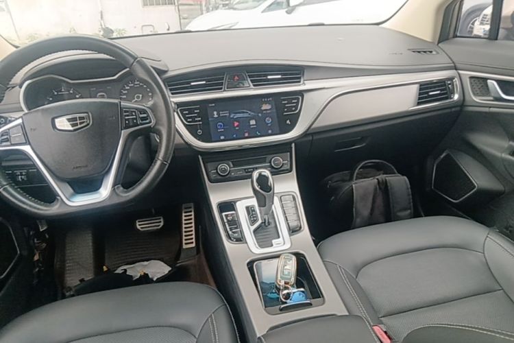 GEELY Emgrand GS 2018 car image #13