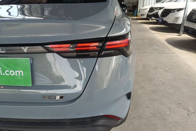 GEELY Binray 2024 immagine di auto #8