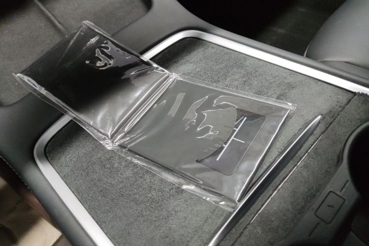 Tesla Model 3 2021 car image #14