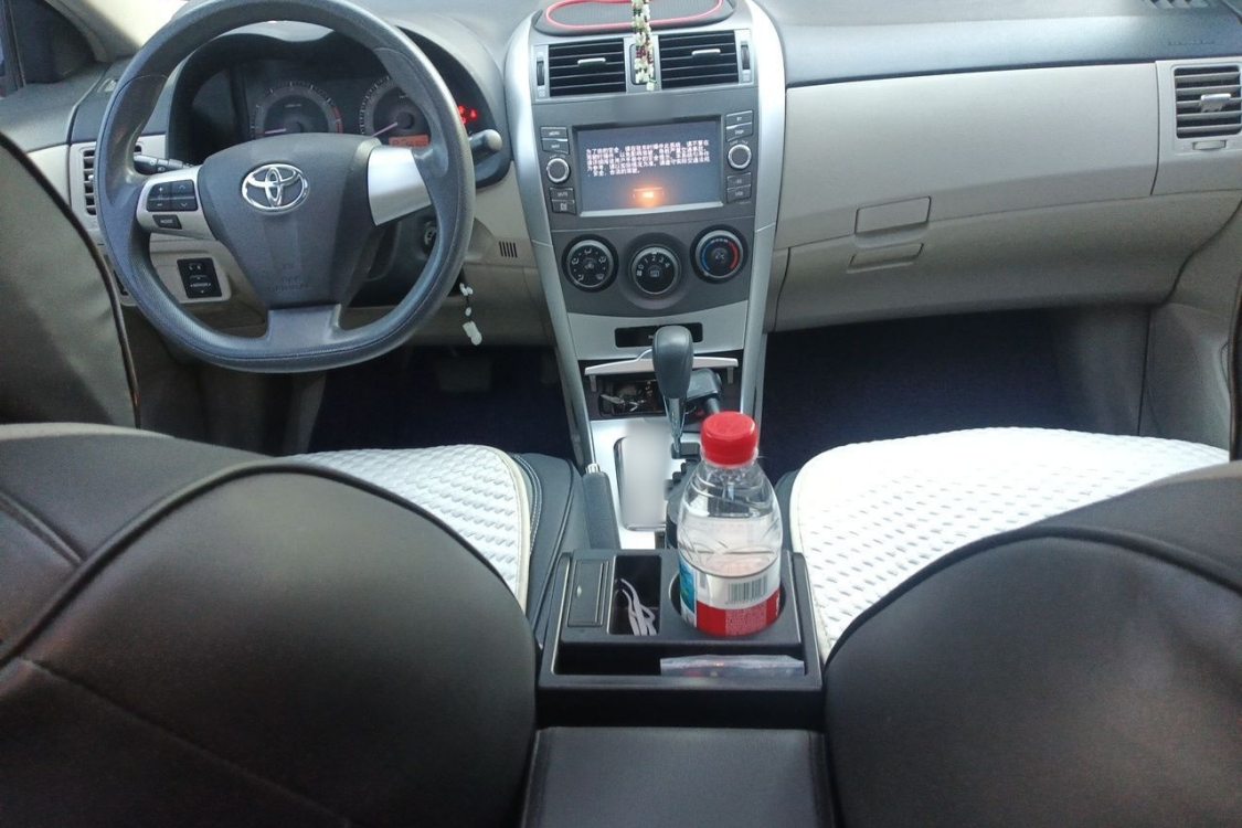 Toyota Corolla 2013 car image #21