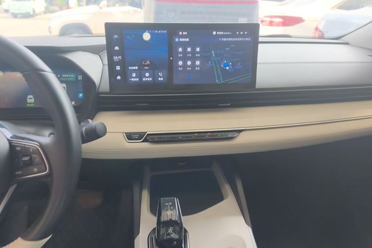 GEELY Emgrand L HiP 2022 imagen de coche #13
