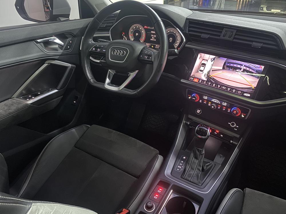 Audi Q3 2021 #10 Audi Q3 2021 car image #10