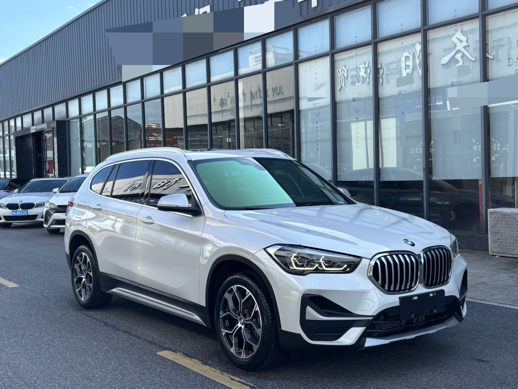 BMW X1 2022 #3 BMW X1 2022 car image #3