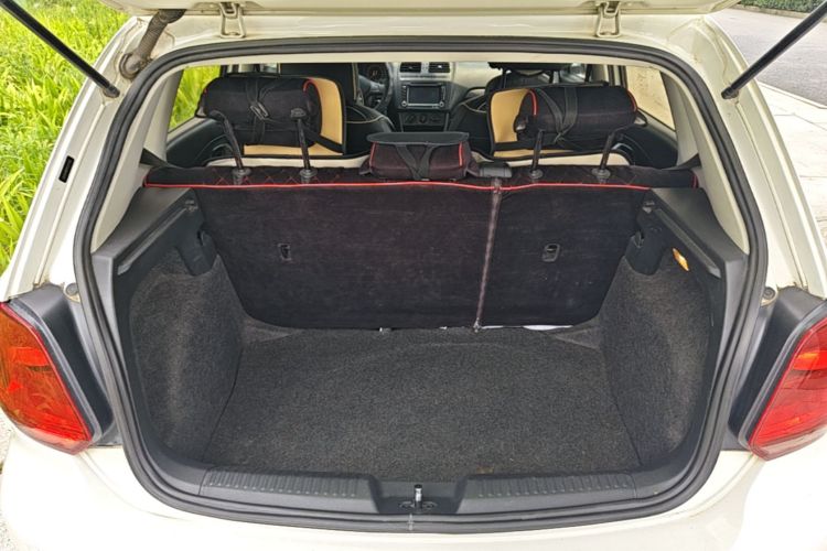 Volkswagen Polo 2015 #19 Volkswagen Polo 2015 car image #19