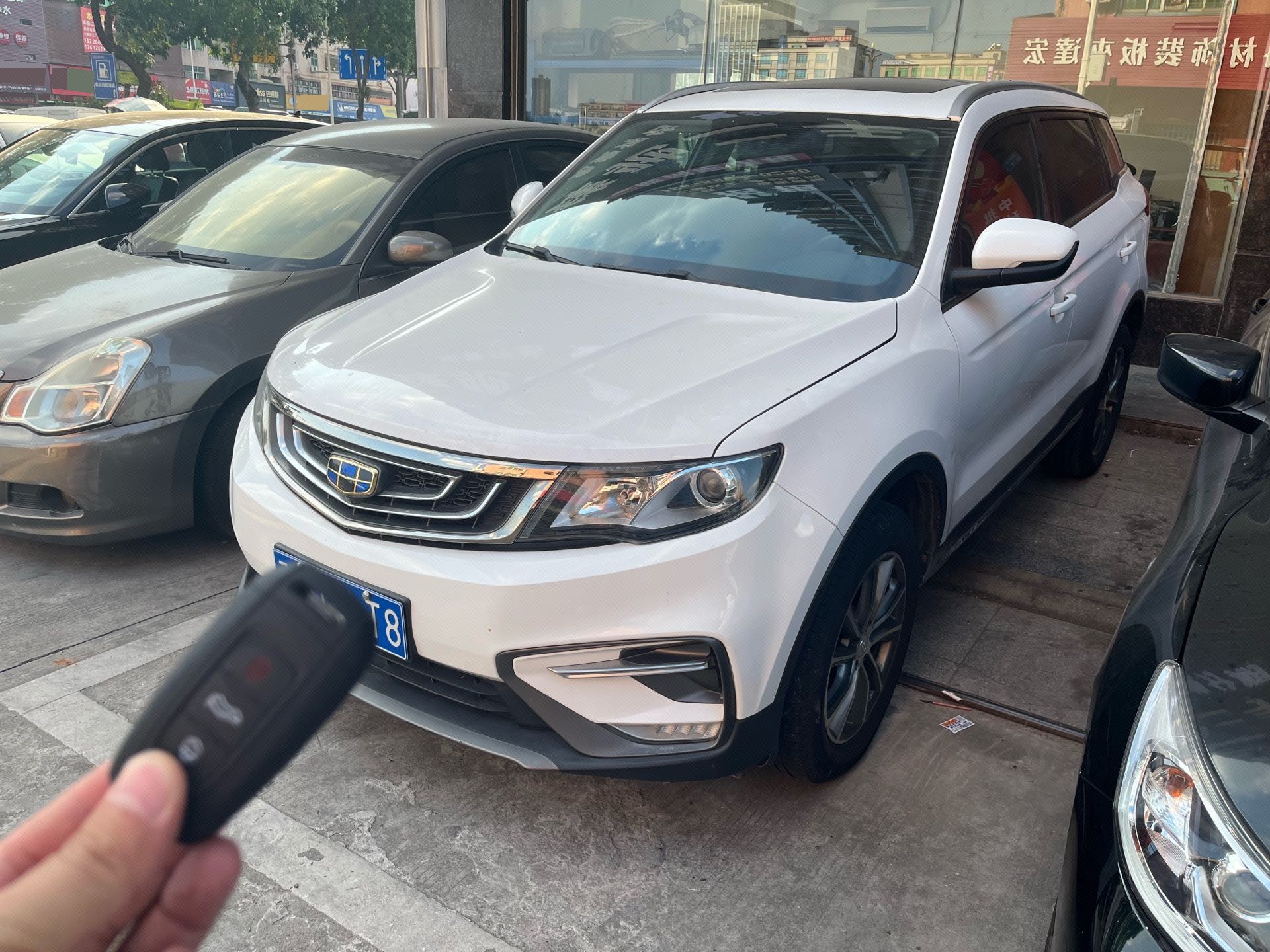 GEELY Boyue 2019 GEELY Boyue 2019 صورة سيارة