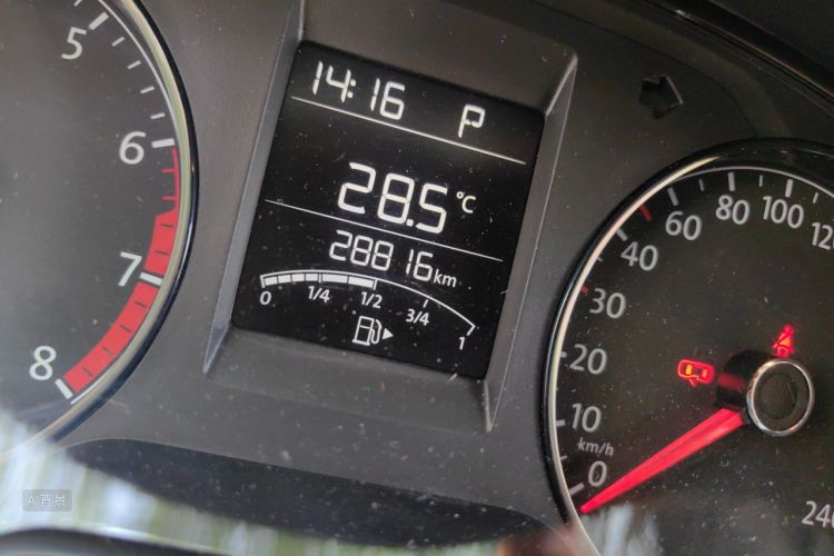 Volkswagen Polo 2019 #14 Volkswagen Polo 2019 car image #14