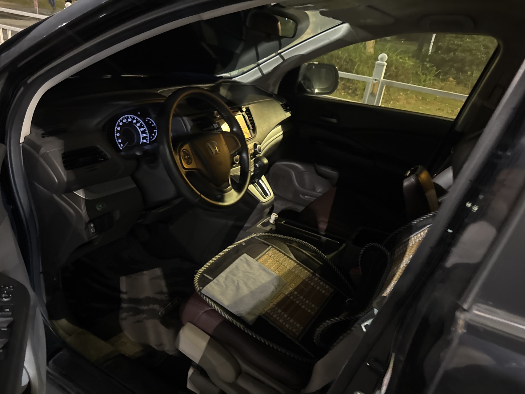 2012 image de voiture #3