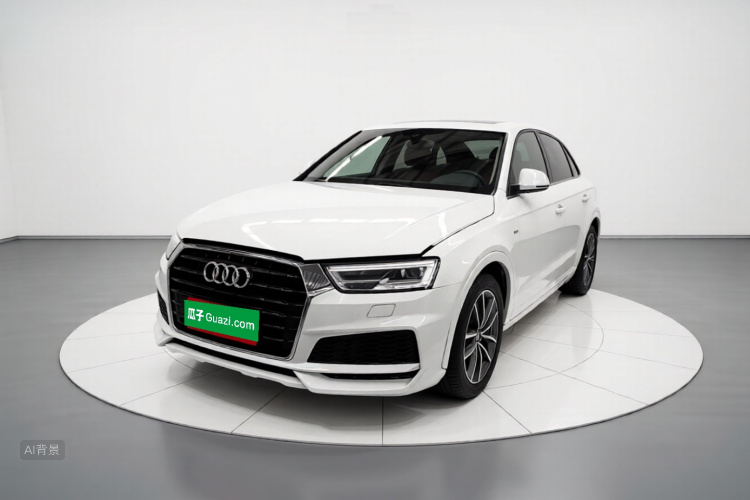 Audi Q3 2018 car image #2