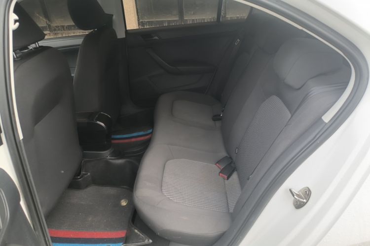 Volkswagen Santana 2020 imagem de carro #17