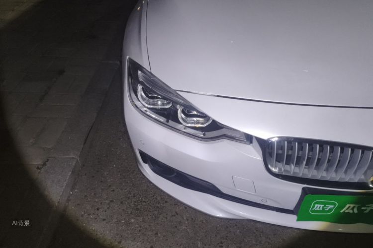 BMW 3 Series 2018 immagine di auto #8