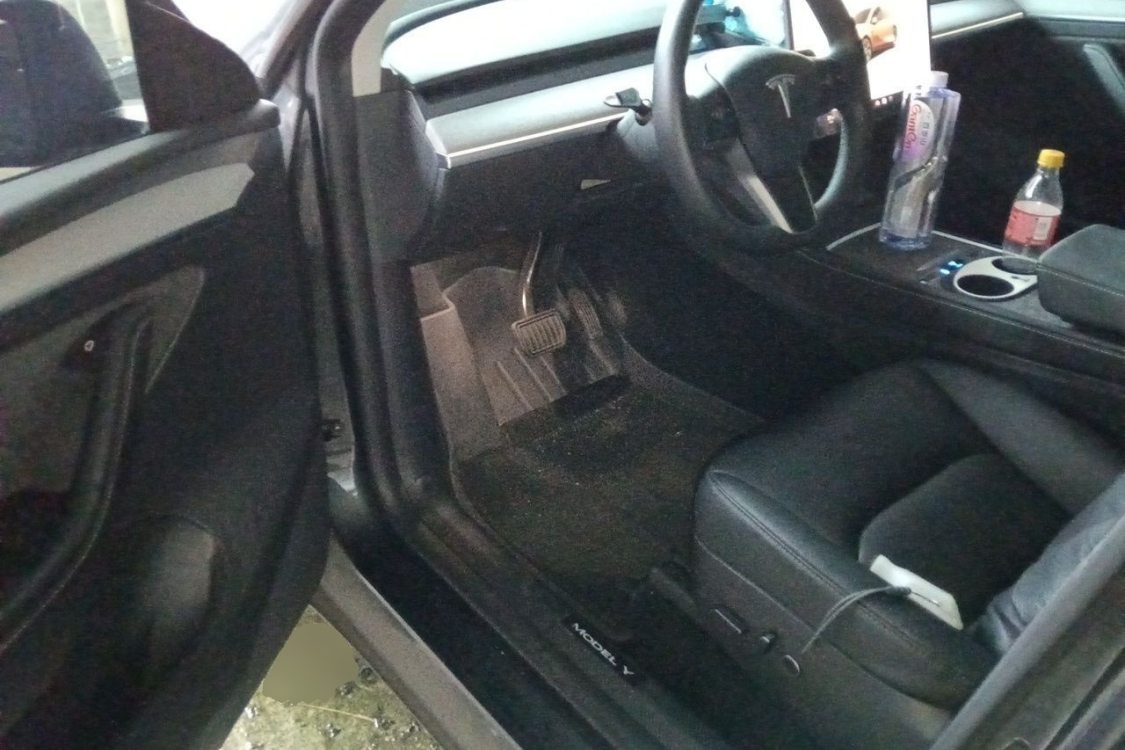 Tesla Model Y 2024 #23 Tesla Model Y 2024 car image #23