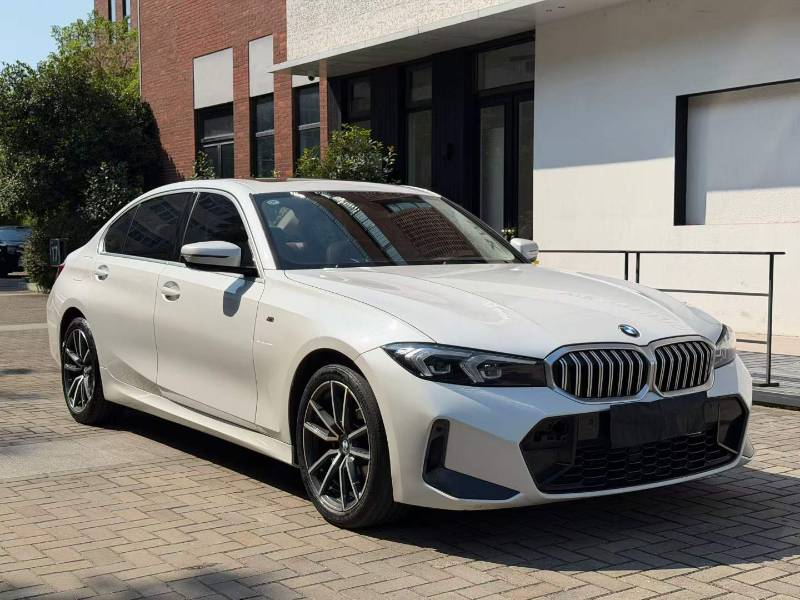 BMW 3 Series 2024 #3 BMW 3 Series 2024 car image #3