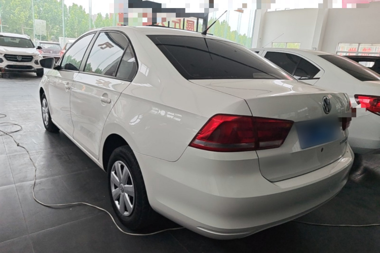 Volkswagen Santana 2017 car image #5