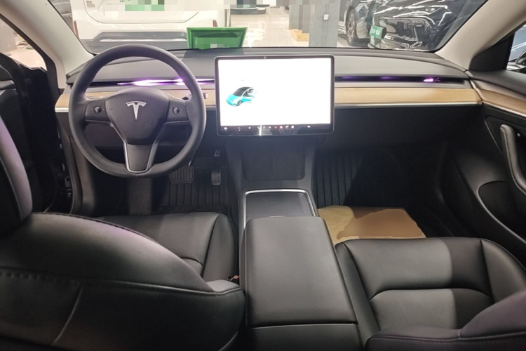 Tesla Model 3 2023 #11 Tesla Model 3 2023 car image #11
