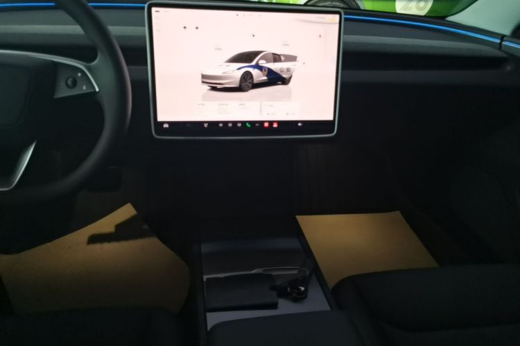 Tesla Model 3 2025 #13 Tesla Model 3 2025 car image #13