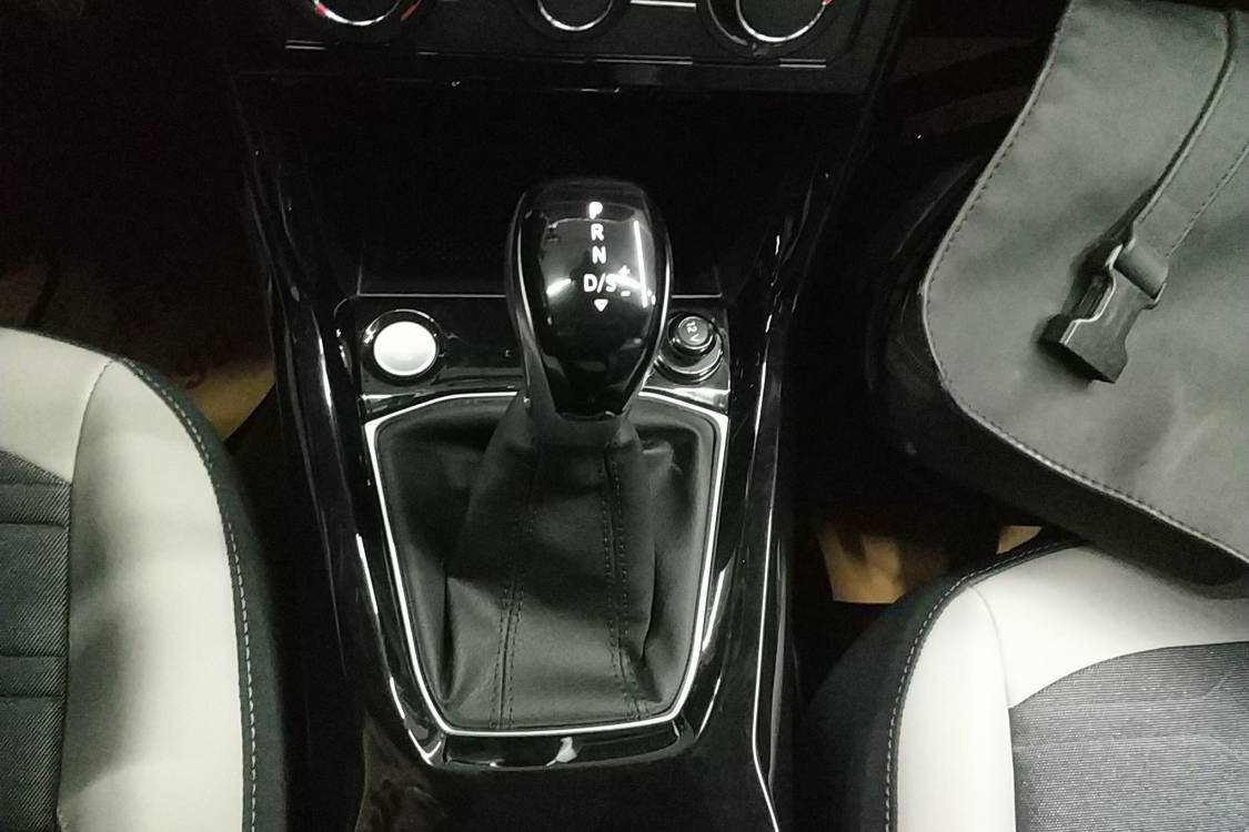 Volkswagen Tharu 2024 car image #15