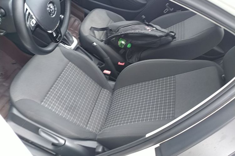 Volkswagen Polo 2016 #15 Volkswagen Polo 2016 car image #15