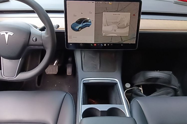 Tesla Model Y 2021 #17 Tesla Model Y 2021 car image #17