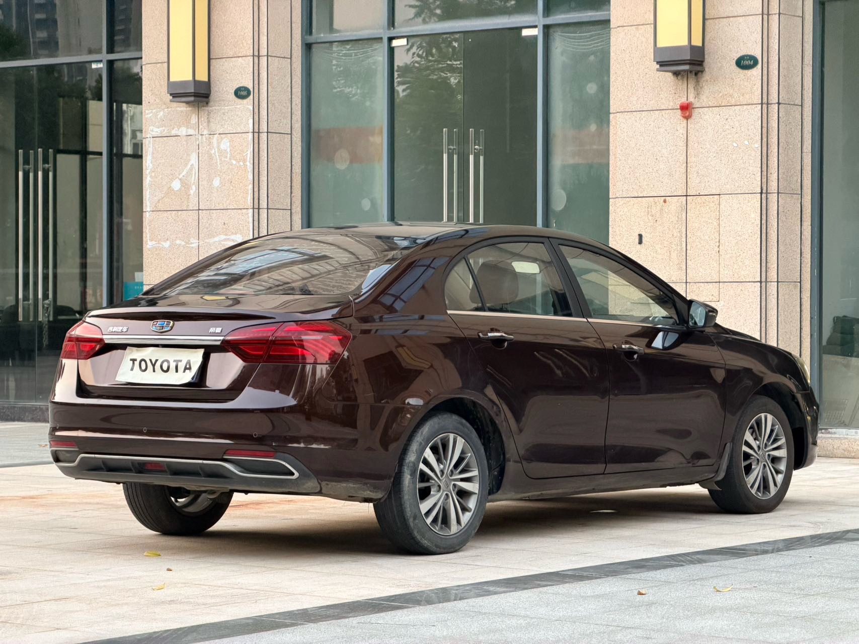 GEELY Emgrand 2019 #9 GEELY Emgrand 2019 car image #9